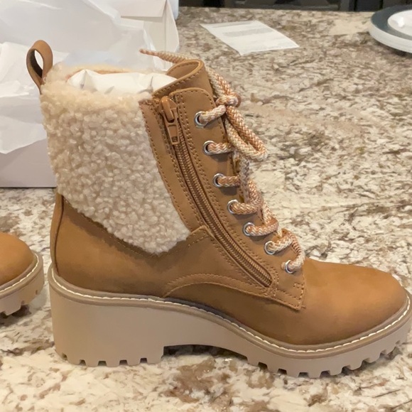 Brand new, in the box. Dolce Vita Rylie Tan boots. - Picture 3 of 4